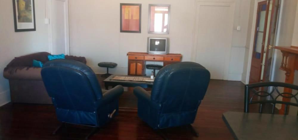 Glen Lilly Self Catering Apartment Пароу Екстериор снимка