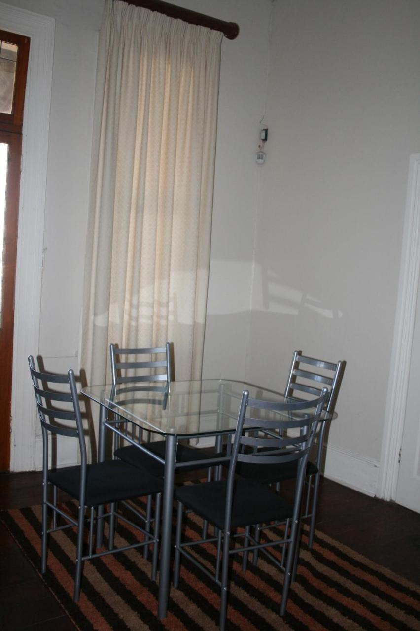 Glen Lilly Self Catering Apartment Пароу Екстериор снимка