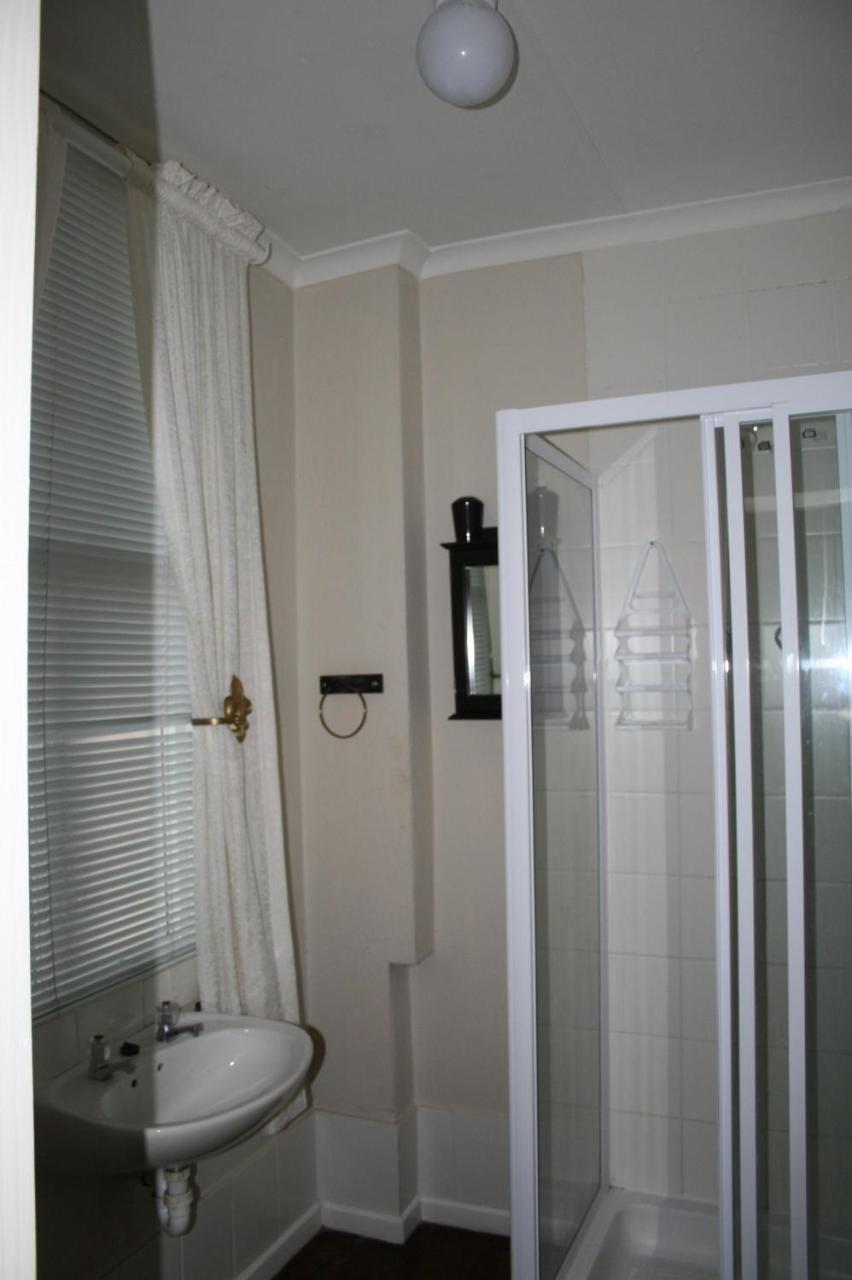 Glen Lilly Self Catering Apartment Пароу Екстериор снимка